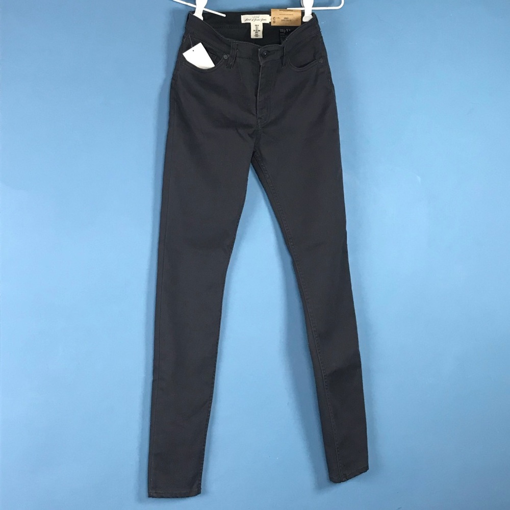 H&M Gray Women’s Skinny Jeans Size 6